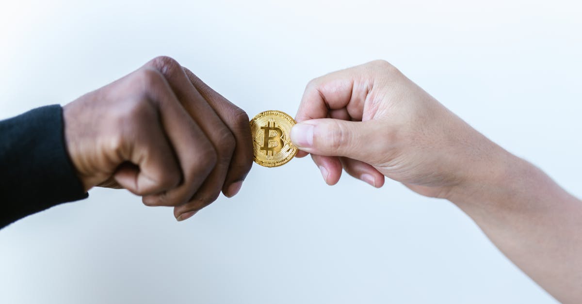L'Attrait du Risque : HYPE et XRP, Nouveaux Aimants à Capitaux ?
