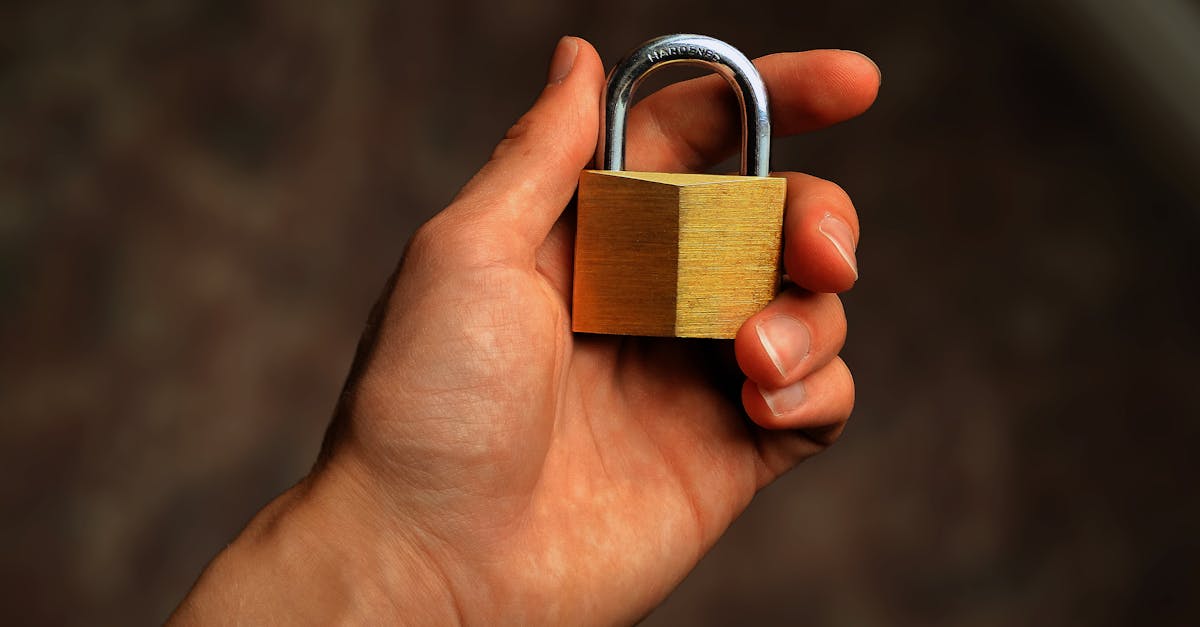 L'Algorithme de Grover et la Vulnérabilité de SHA-256 : Un Second Front